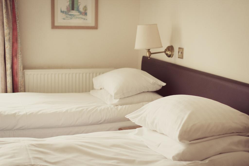 Abbey Lodge Hotel 하이위컴 객실 사진