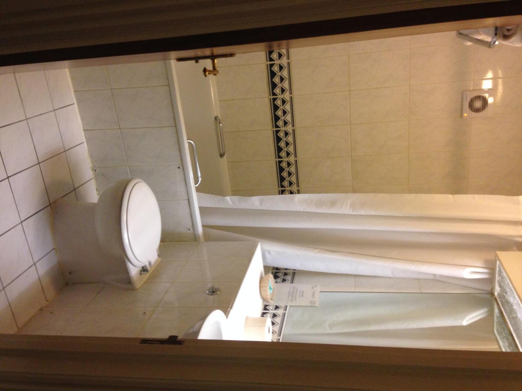 Abbey Lodge Hotel 하이위컴 객실 사진